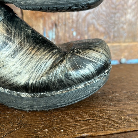 Dansko Pewter Brush Clog Size 38 - Picture 10 of 16